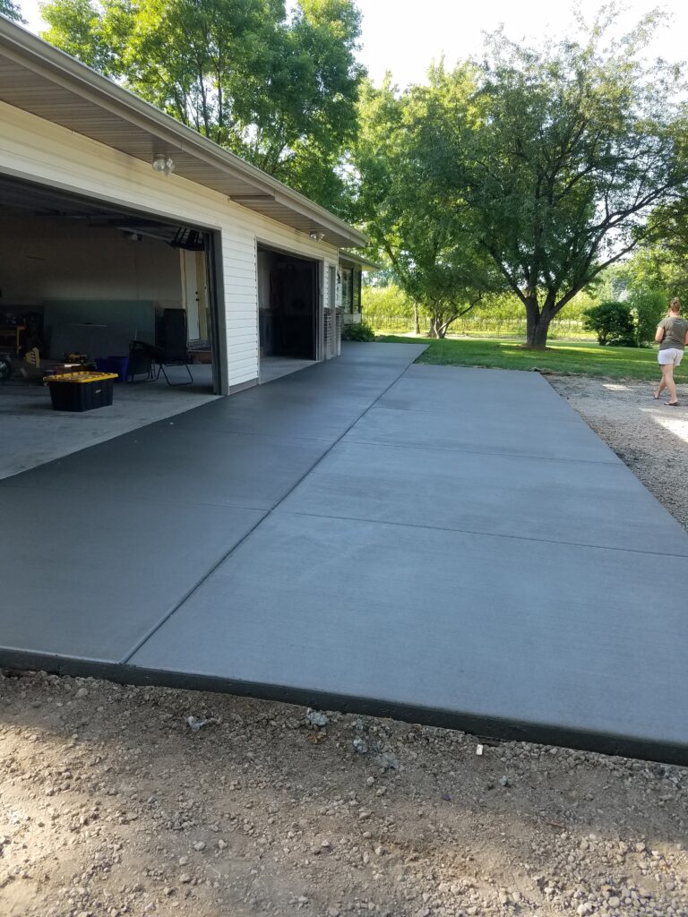 Aprons project by Becker Concrete